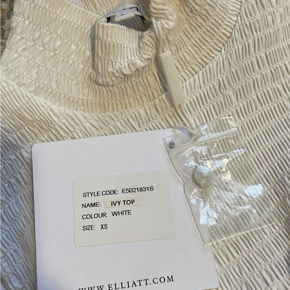 Elliat, Ivy Top, Size XS. NWT - Picture 4 of 4